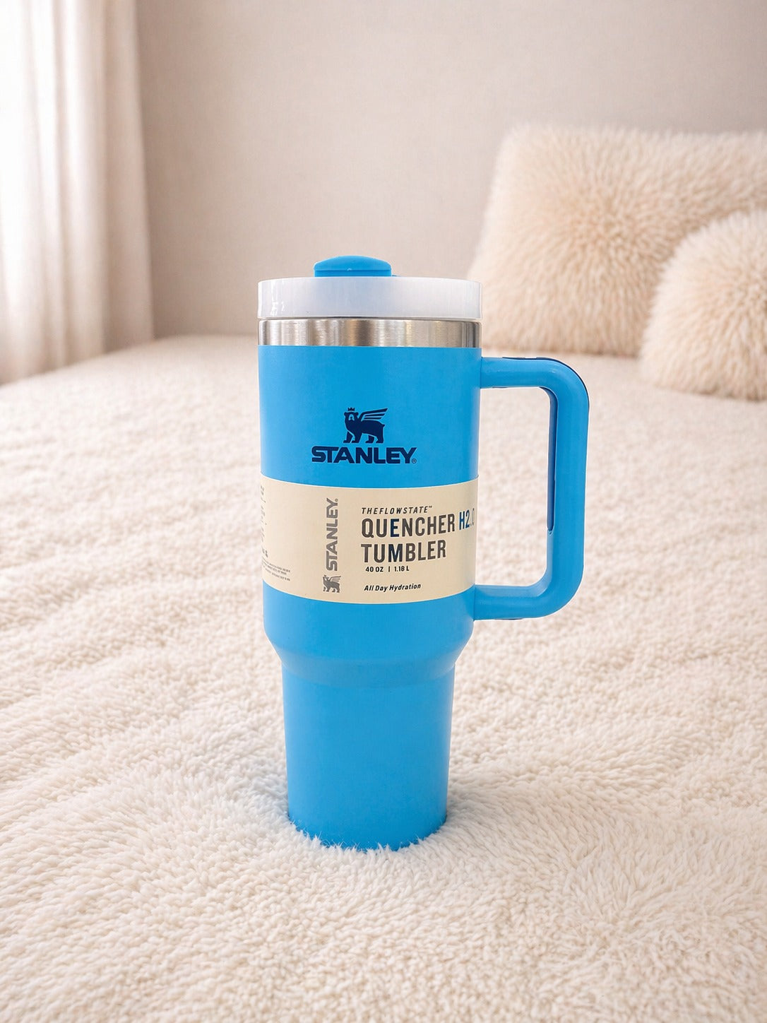 Sky Blue Tumbler – Premium Travel Sipper with Handle