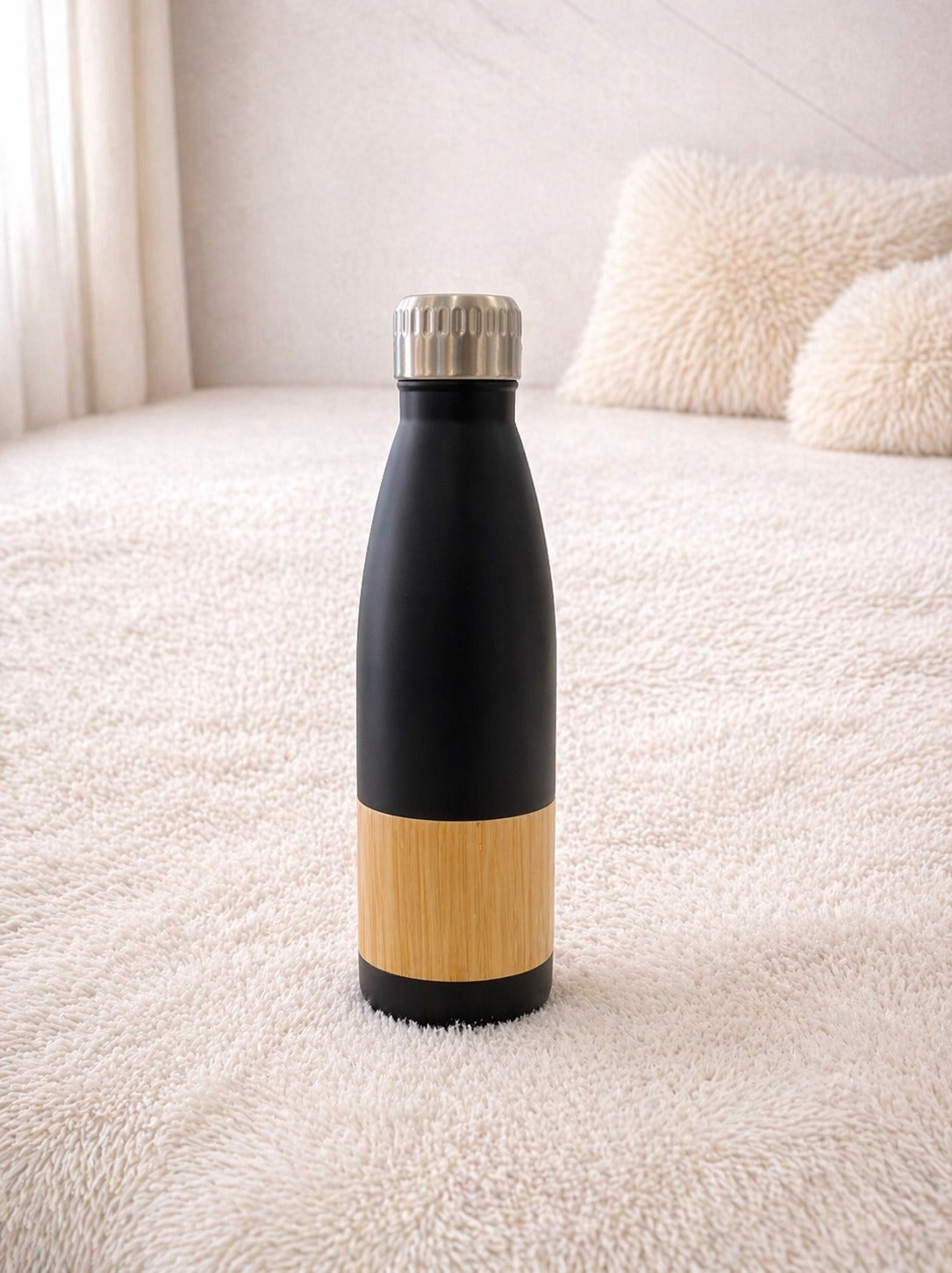 Matte Black & Wood Finish Water Bottle – Leakproof, Stylish & Premium Everyday Bottle