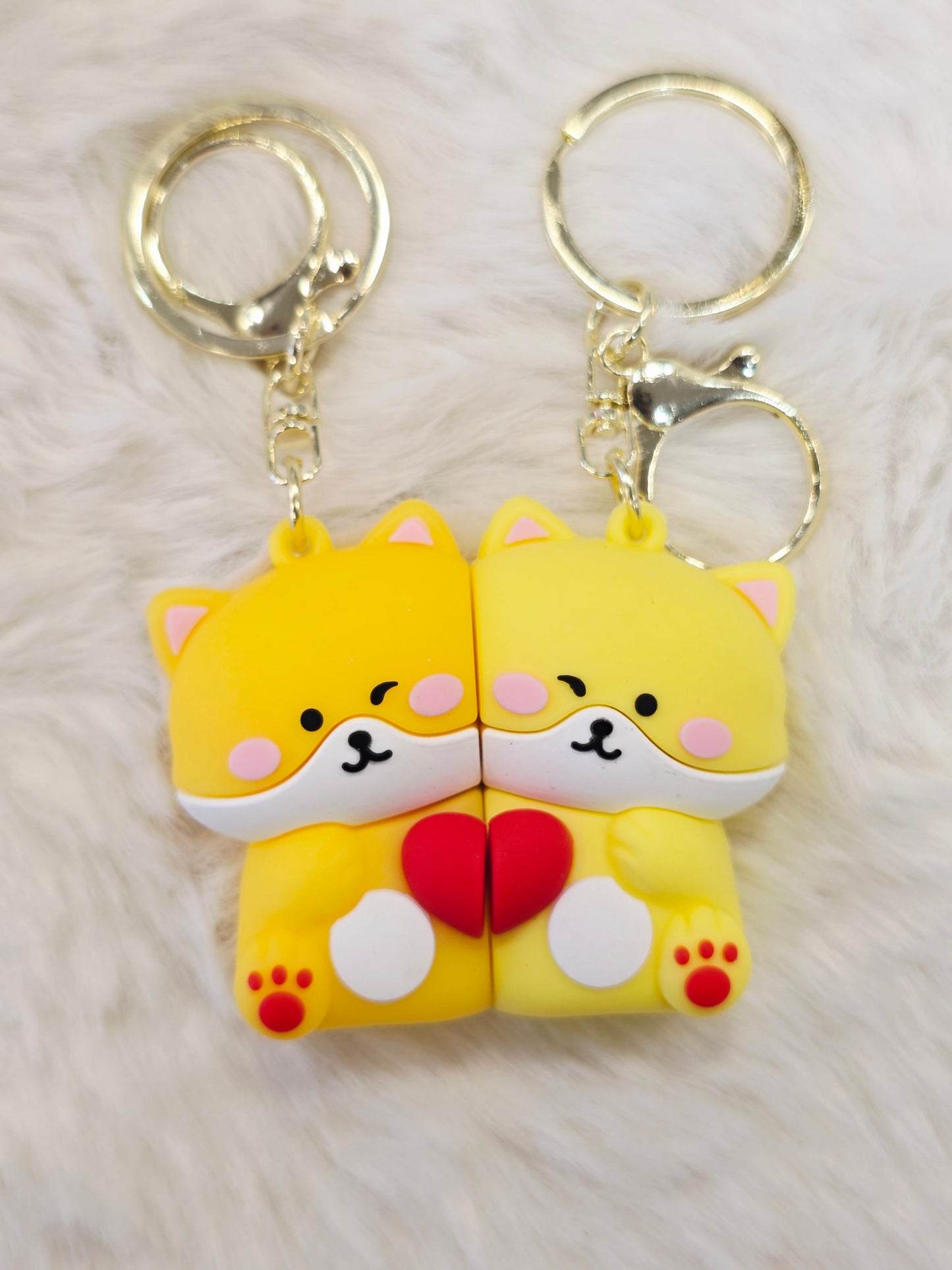 Cute Couple Magnetic Keychain