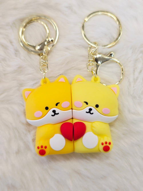Cute Couple Magnetic Keychain